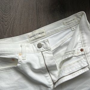 Denim Forum - The Joan Wide Leg Jeans size 28